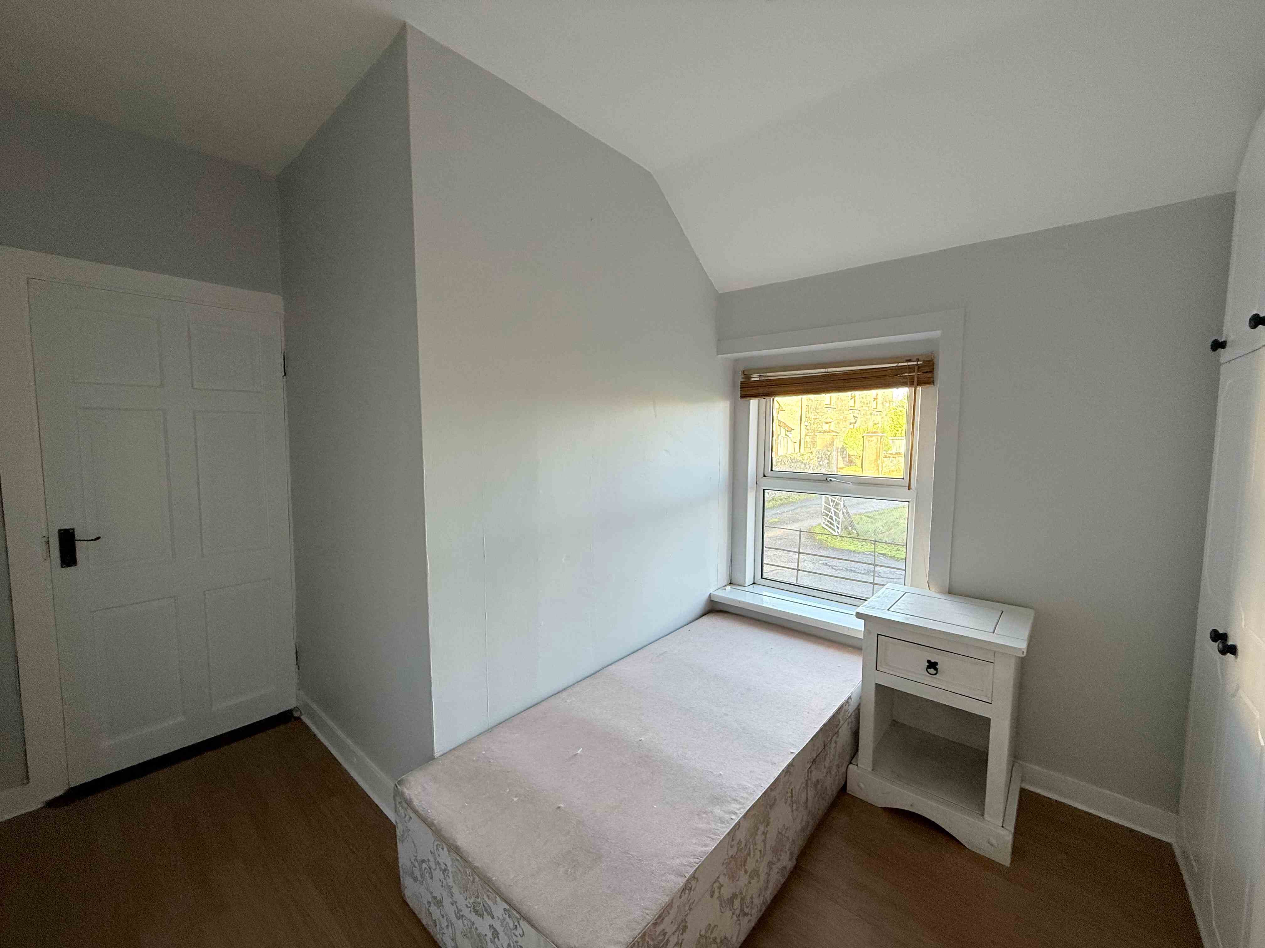 17 hall street, Ballybay