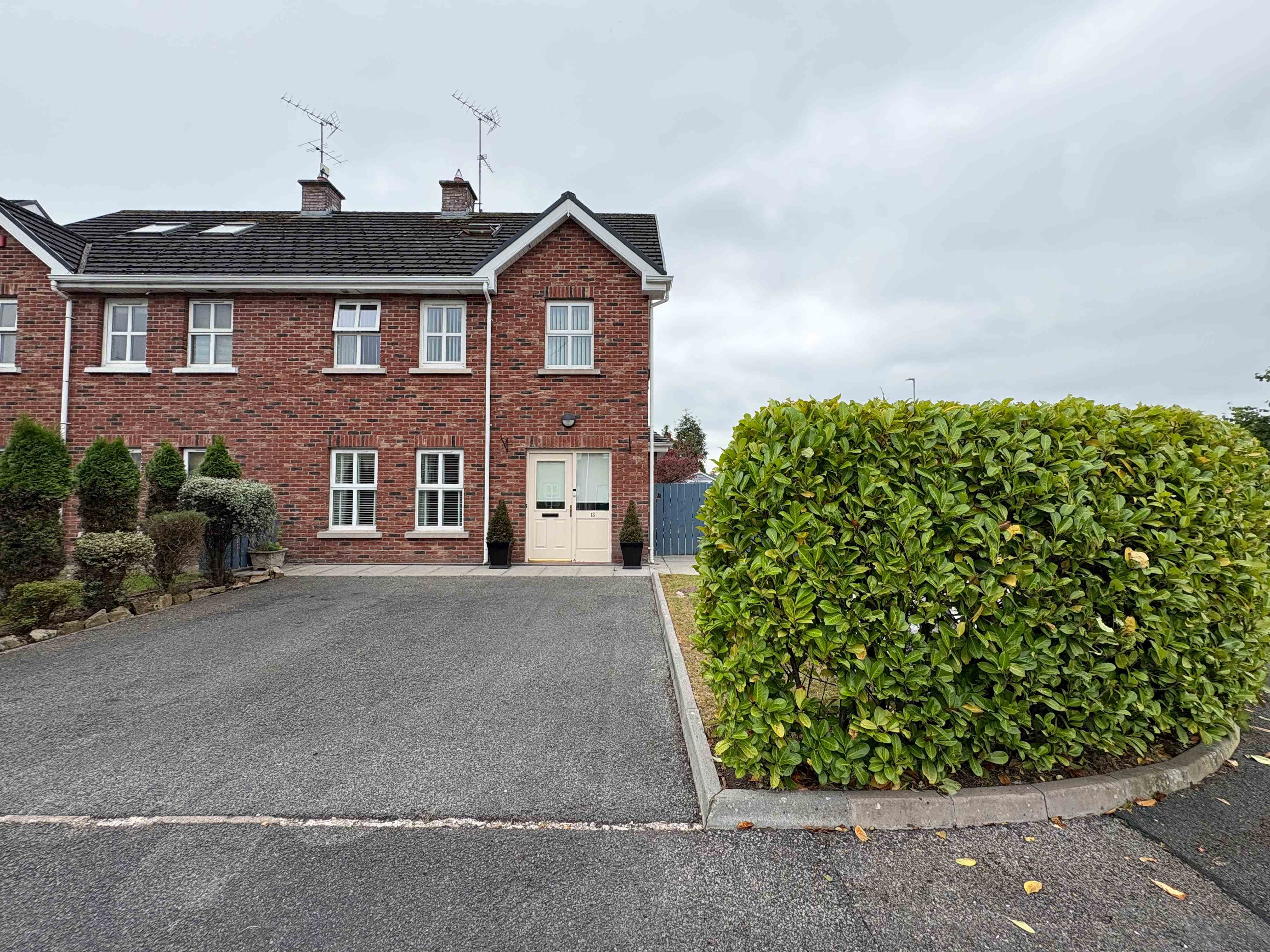13 latlorcan court, Monaghan
