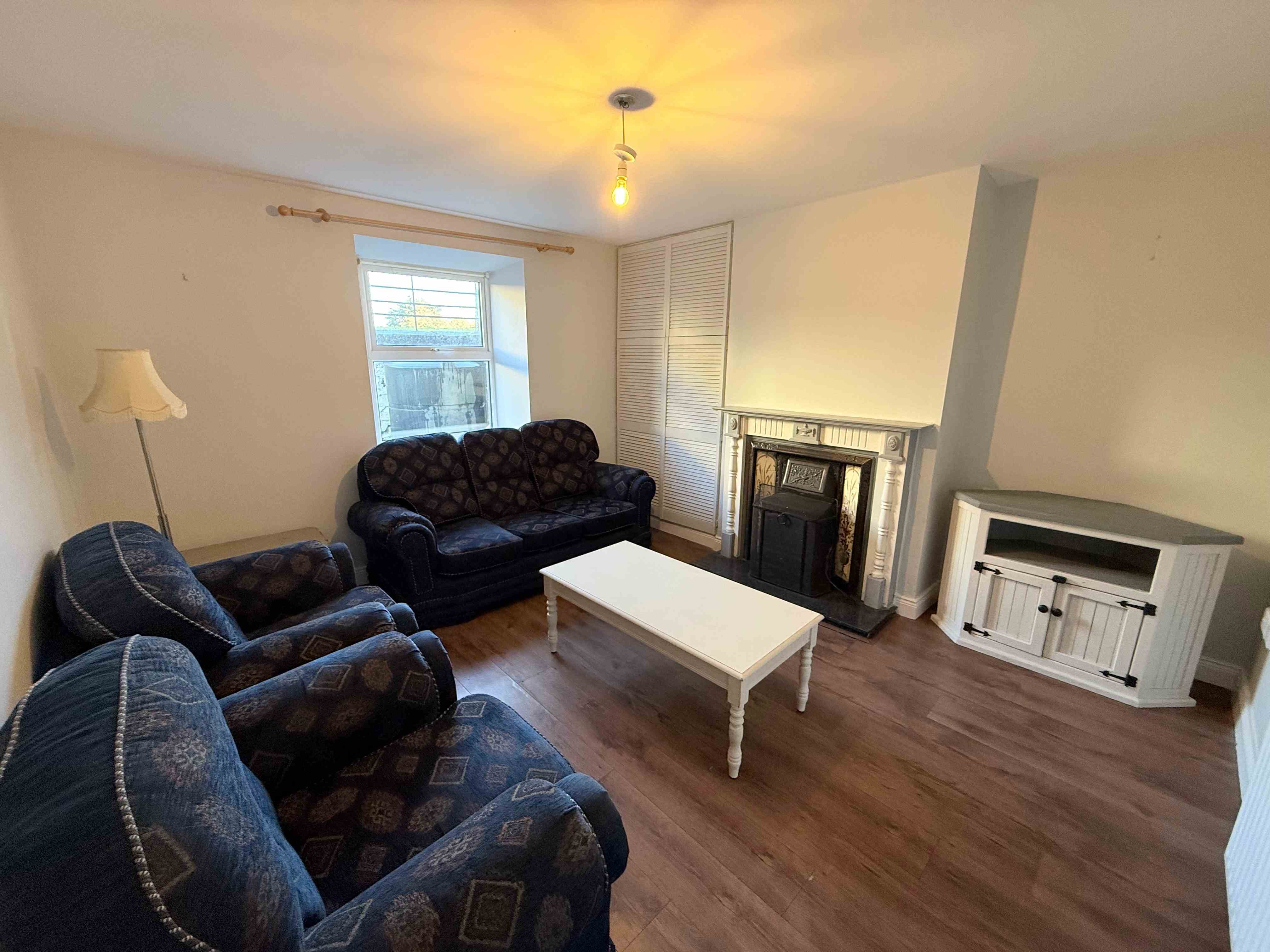 17 hall street, Ballybay