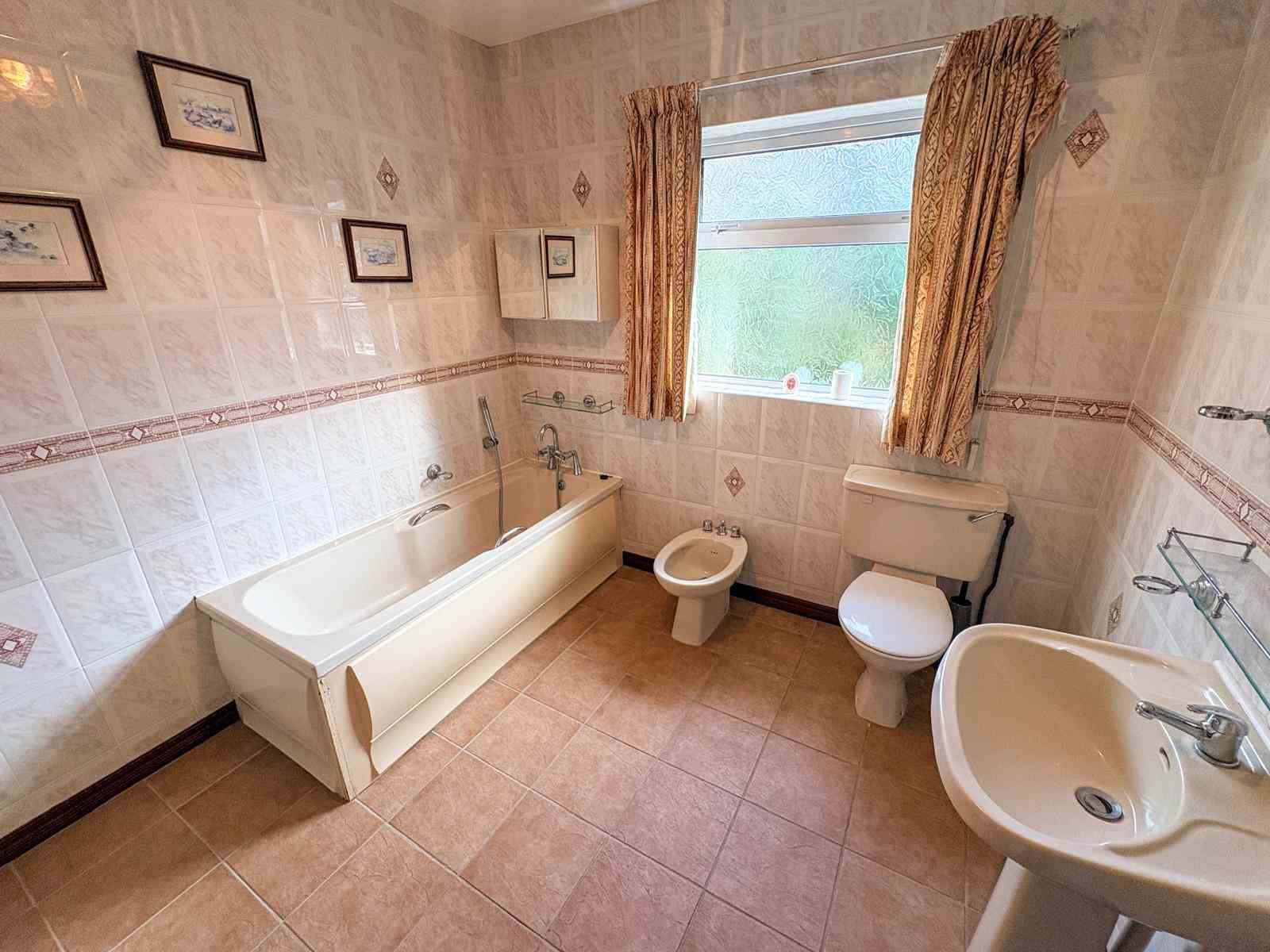 park road monaghan, Monaghan