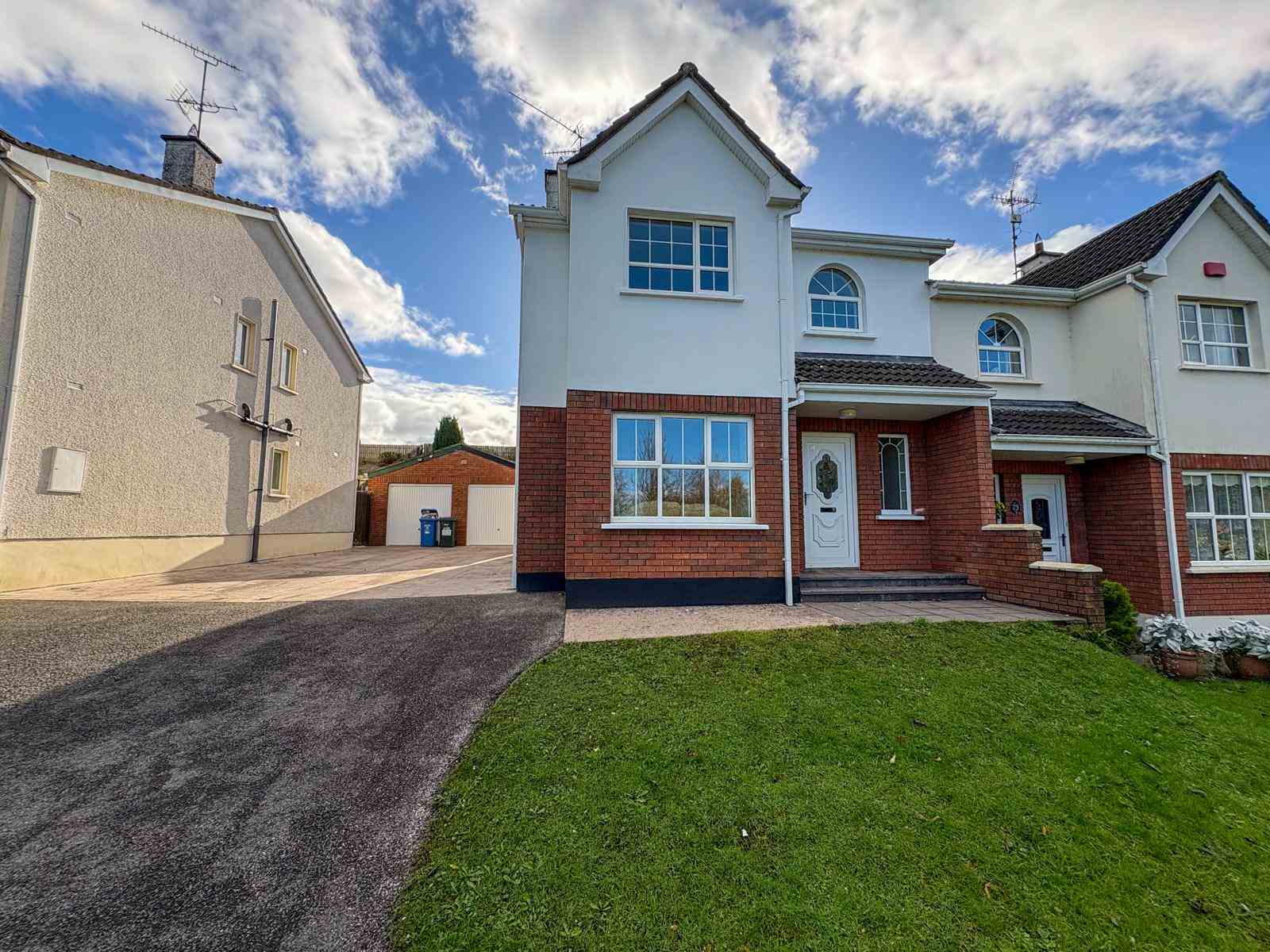 30 manor wood, Monaghan