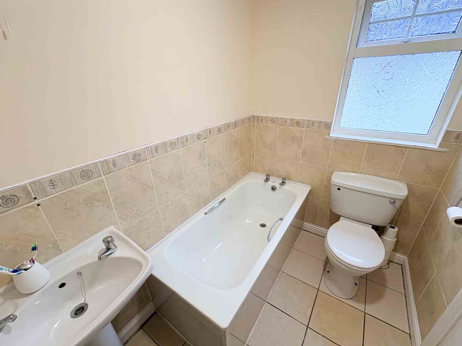 6 maple grove smithborough , Monaghan