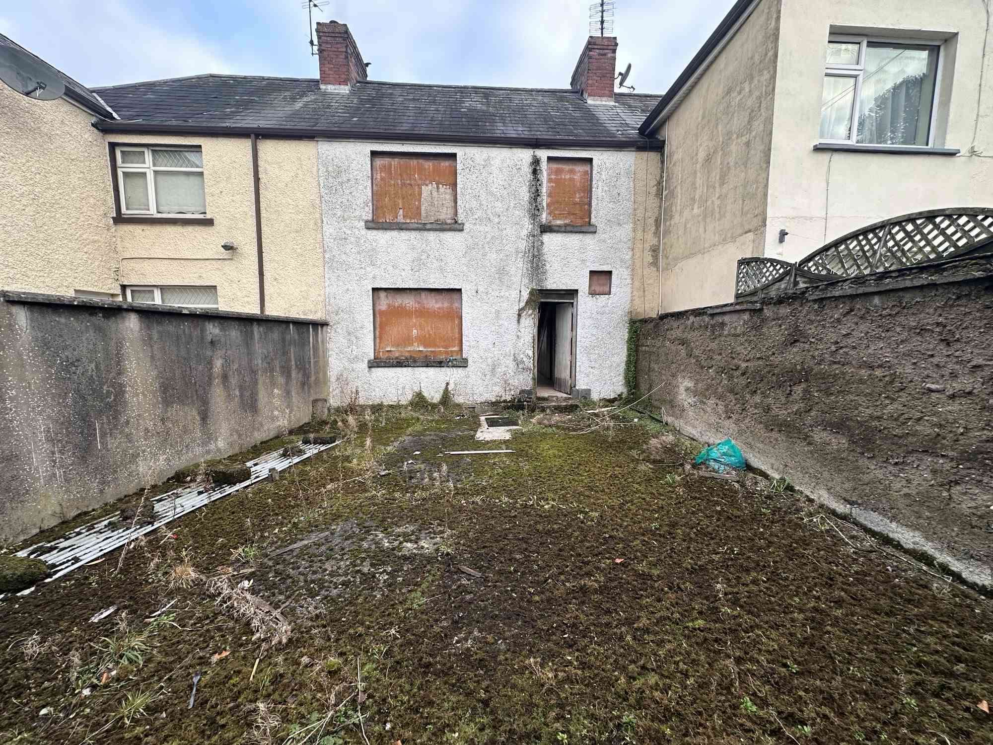 13 old cross square , Monaghan